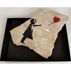 BANKSY - BANKSY "Petite fille au ballon" Peinture au pochoir sur pierre - 31x21cm